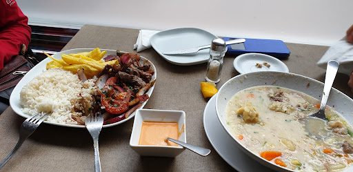 Antojitos Peruanos de Emilio Ferrari 5 — GASTRONOMIA en Madrid