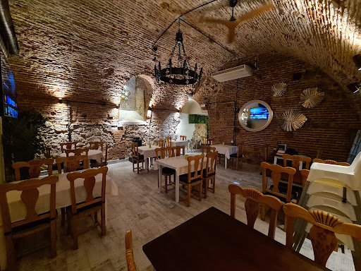 Abuela Herminia - Parrilla y Paellas — GASTRONOMIA en Madrid