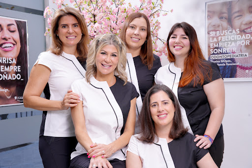 Clínica Dental Fleming — SALUD en Madrid